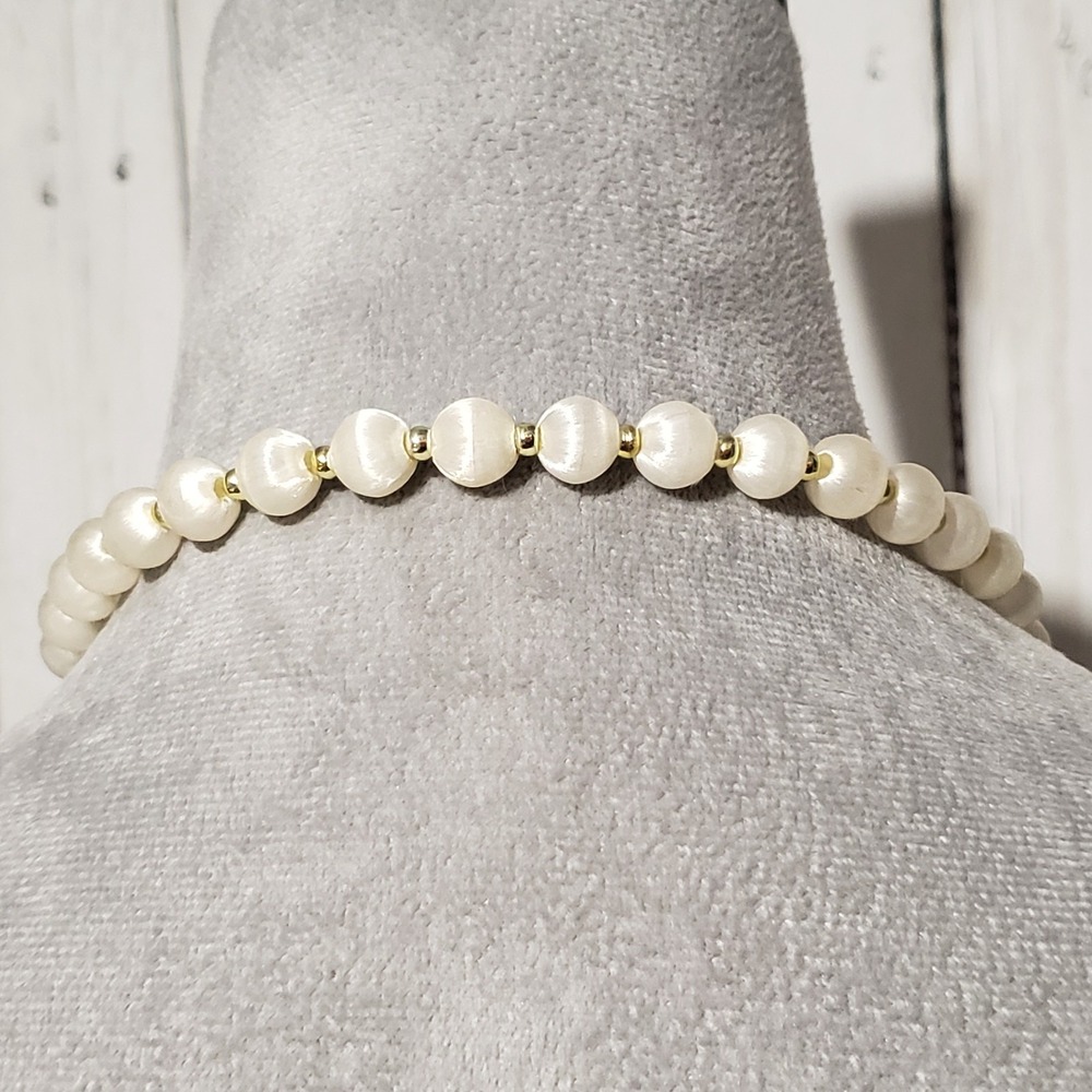 VTG Bead Necklace White Silk Satin Wrapped Boho Retro Glam Fairy Coquette Chic - Picture 6 of 8
